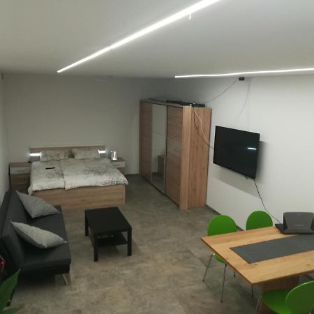 Place Near Casino Mond - Apartma Urska Sentilj Bagian luar foto